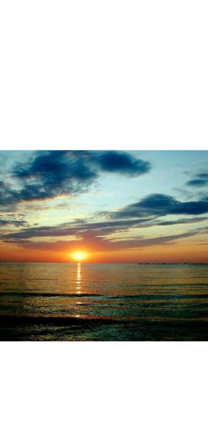 Deluxe Lake View Mamaia Luaran gambar