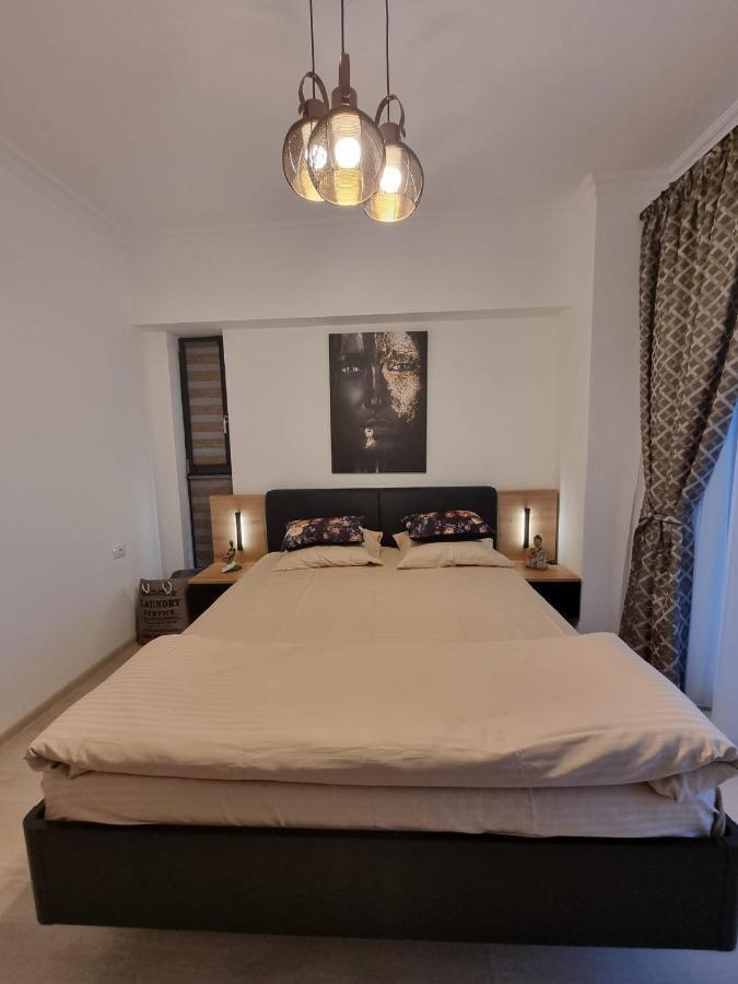 Deluxe Lake View Mamaia Luaran gambar